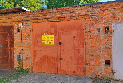 АК-19, Продається цегляний гараж по вул. Тероборони