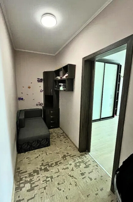 Простора 1 кімнатна квартира 39м2, з ремонтом та меблями. Фото - 2
