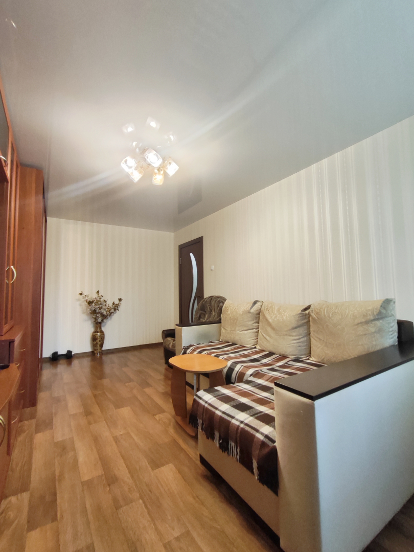 Затишна 3-кімнатна квартира з ремонтом меблями+техніка-Ремзавод. Фото - 9