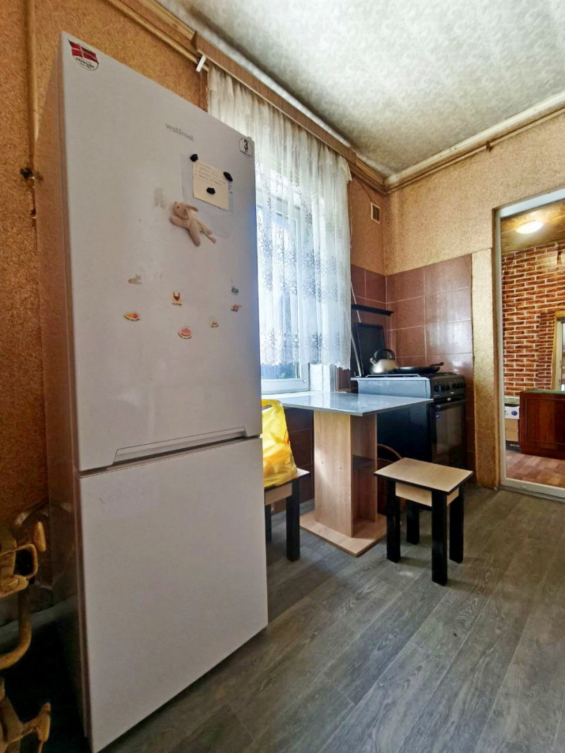 2 кімнатна квартира в гарному стані з меблями. Цетр міста. Фото - 3