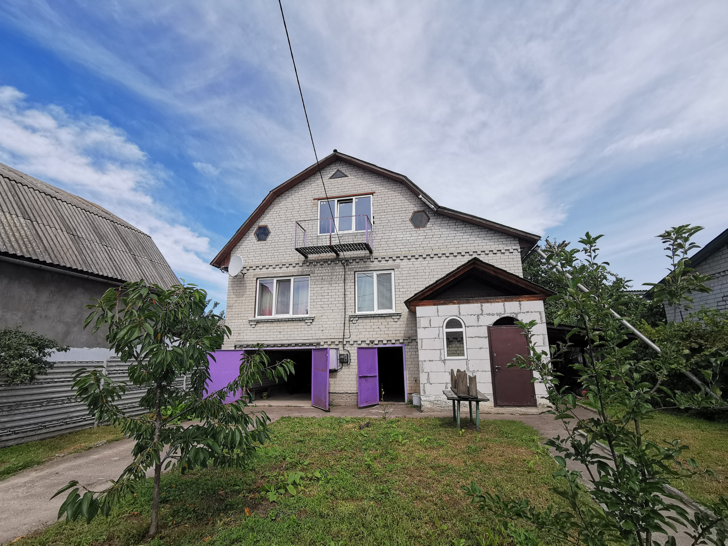 Продається 2-поверховий цегляний будинок у Чернігові (район Масани). Фото - 1