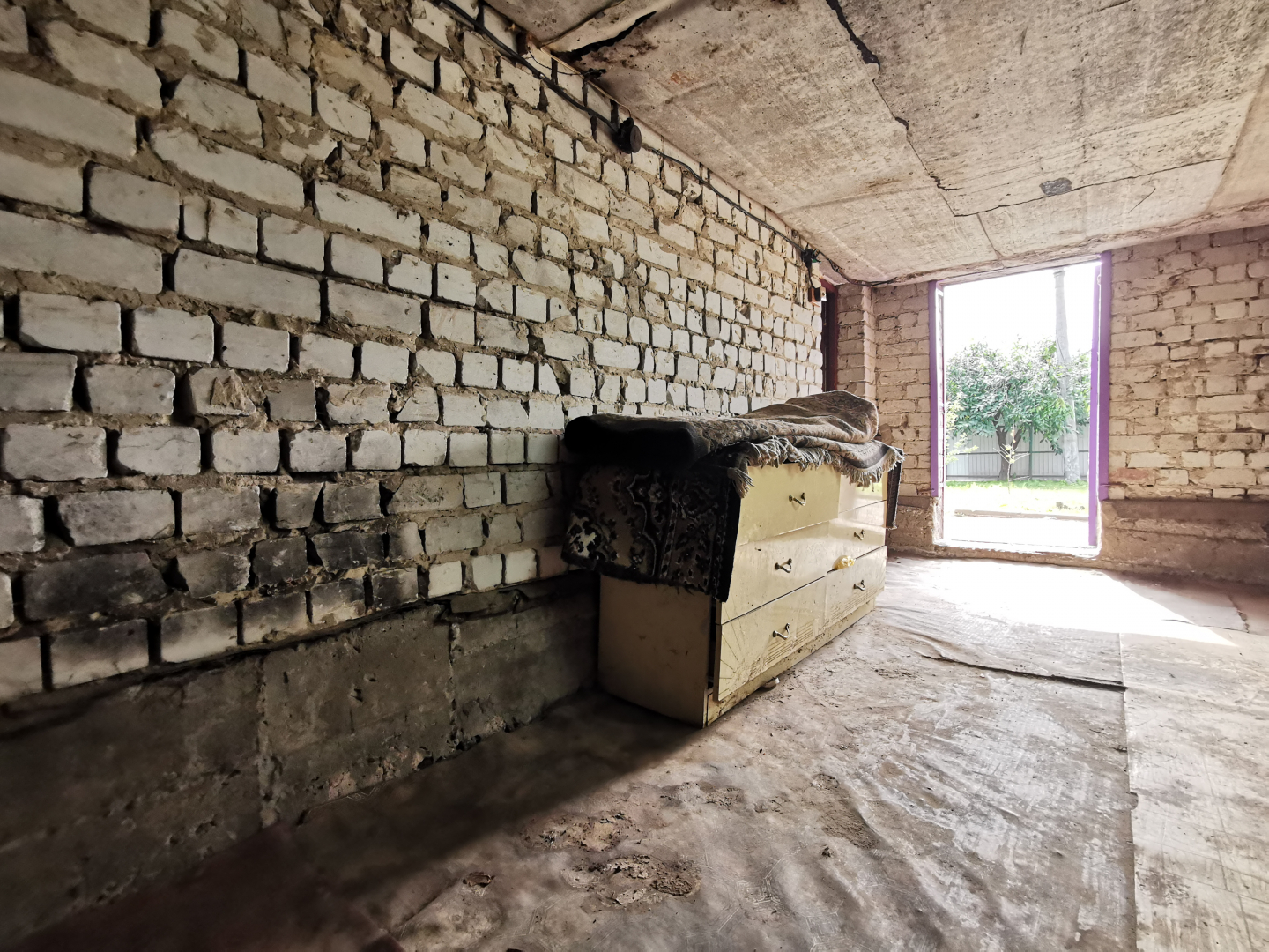 Продається 2-поверховий цегляний будинок у Чернігові (район Масани). Фото - 7