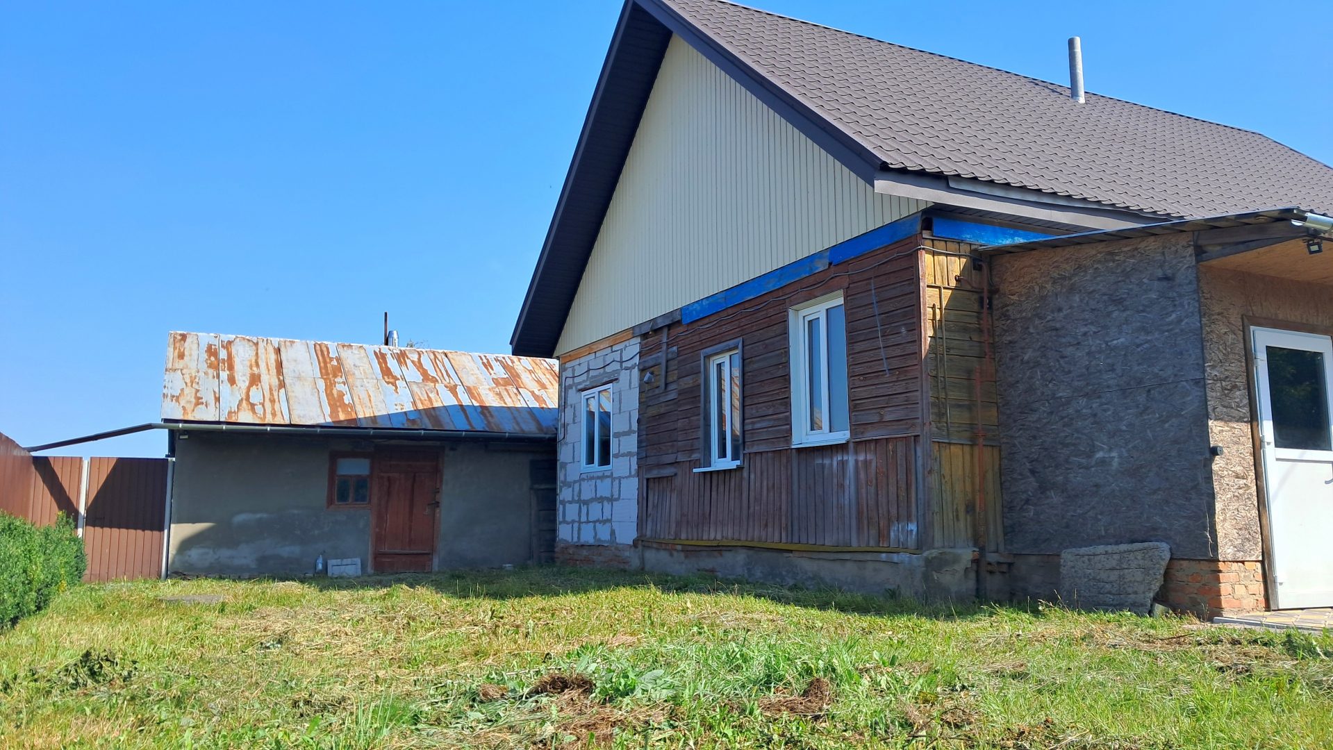 Продається житловий будинок зі свіжим ремонтом — готовий для великої родини. Фото - 14