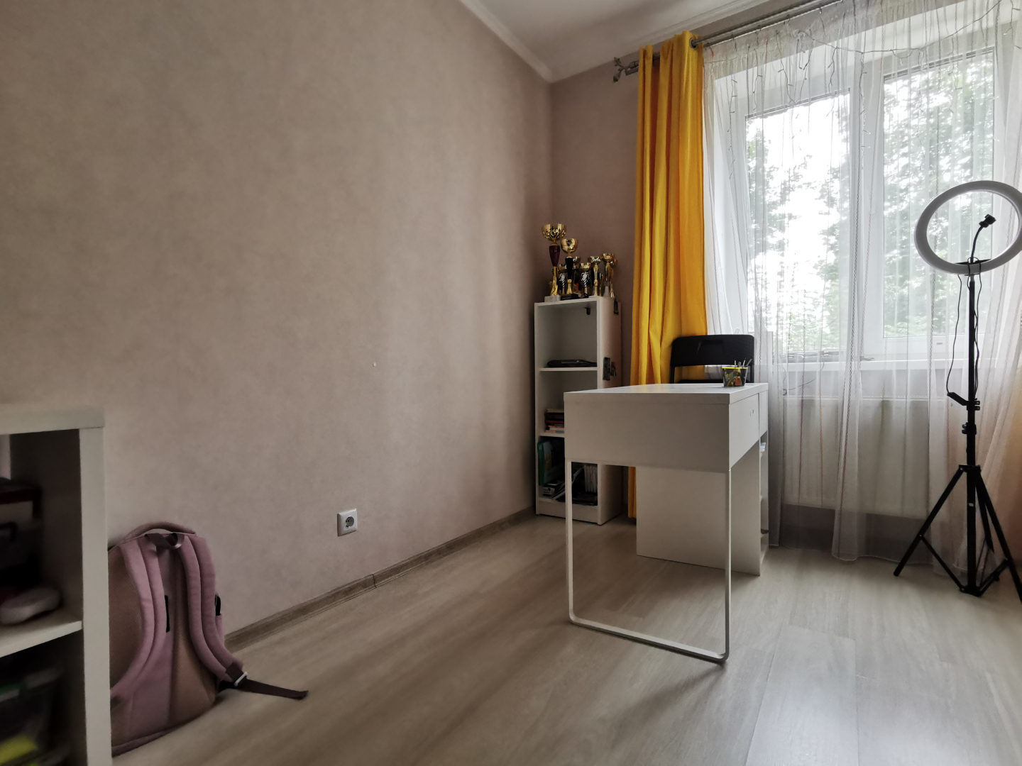 3-кімнатна квартира з новим ремонтом, район із зручною інфраструктурою. Фото - 9
