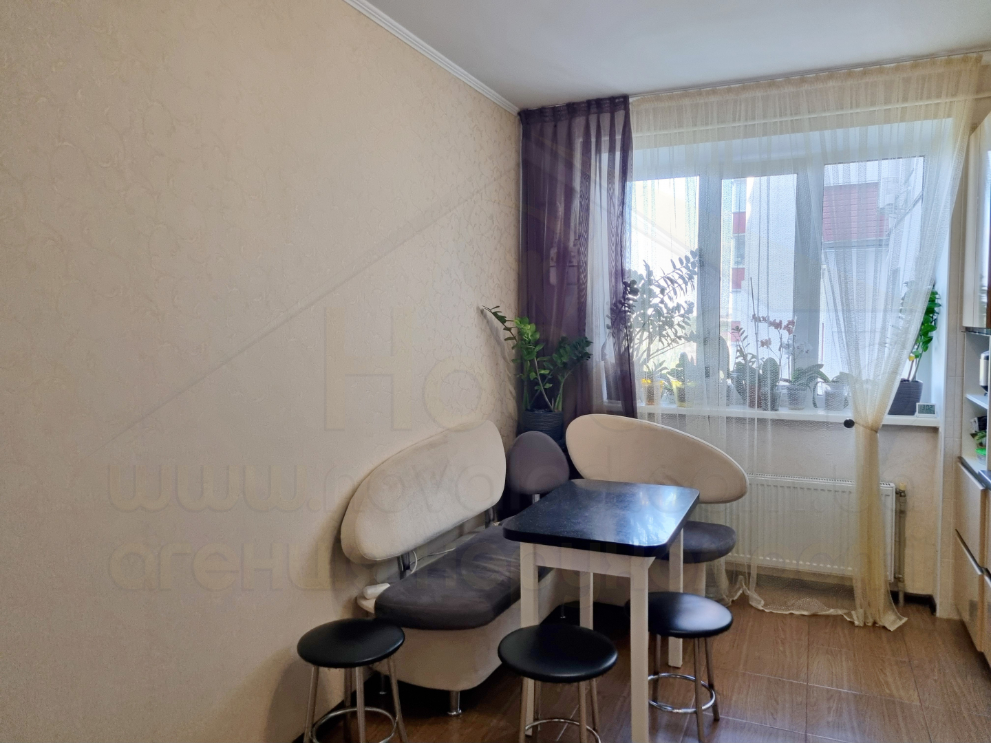 2 кімнатна квартира 67м2 в новобудові з ремонтом по вул.Старобілоуська. Фото - 1