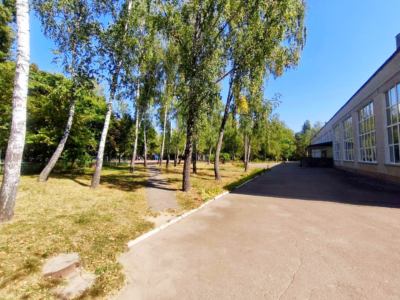 2 кімнатна квартира під ремонт біля ТРЦ Голлівуд та ринку Нива. Фото - 3