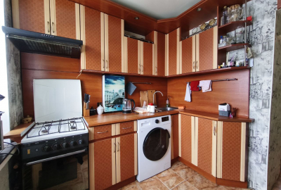 Затишна 1-кімнатна квартира на вул. Гагаріна