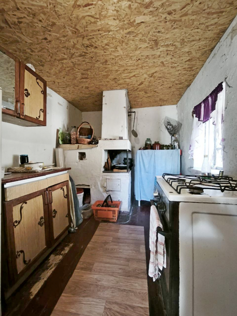 Гарний будинок 51 м2 з ділянкою 12 соток, 2 гаража, сарай, погреб. Фото - 12