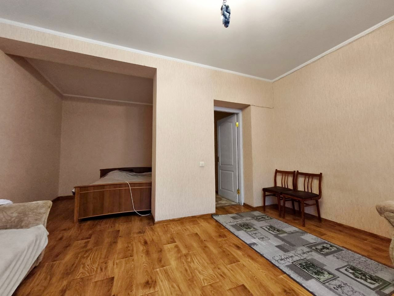 Простора 1 кімнатна квартира. Ремонт, автономне опалення та меблі. Фото - 2
