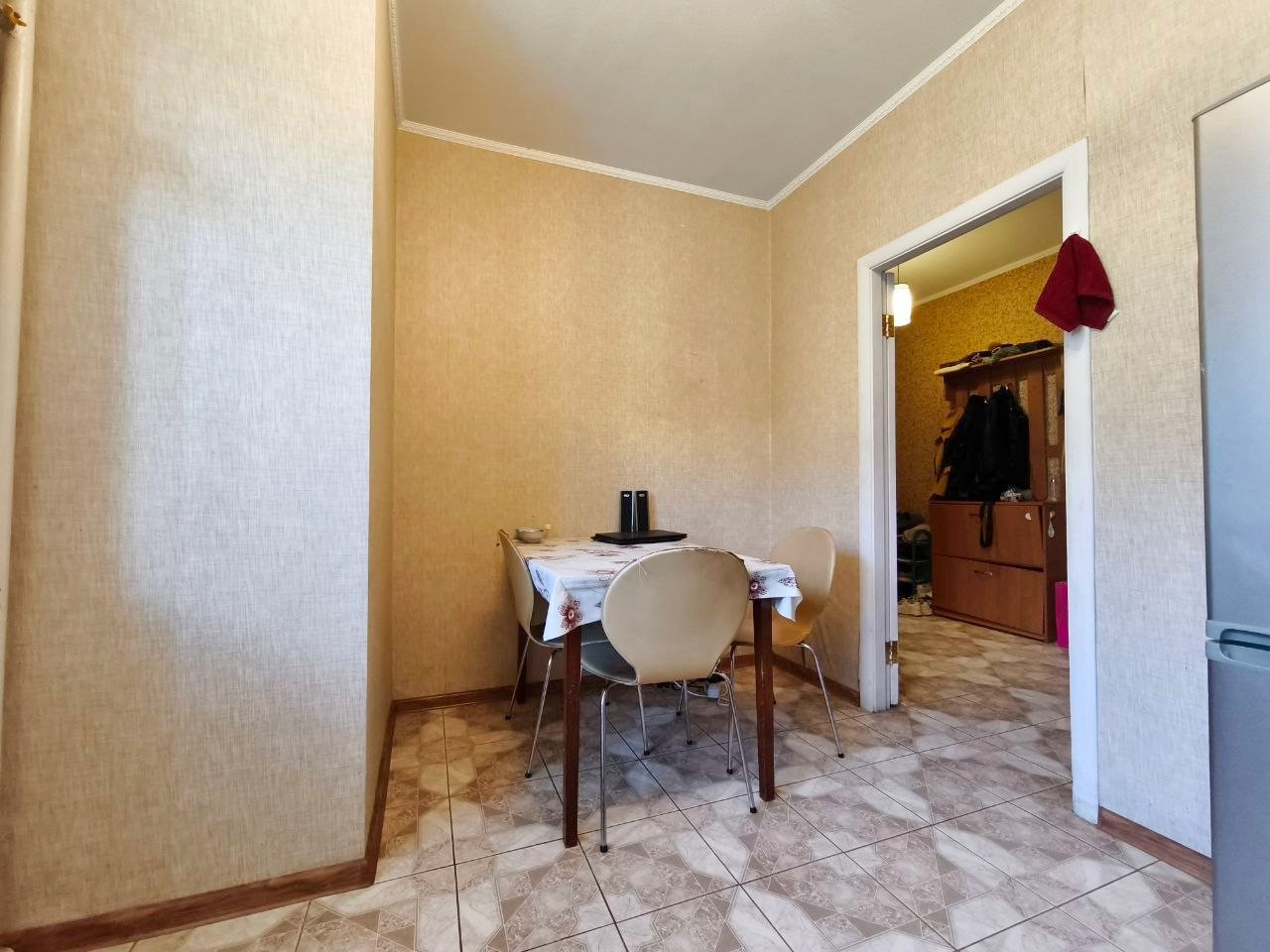 Простора 1 кімнатна квартира. Ремонт, автономне опалення та меблі. Фото - 6