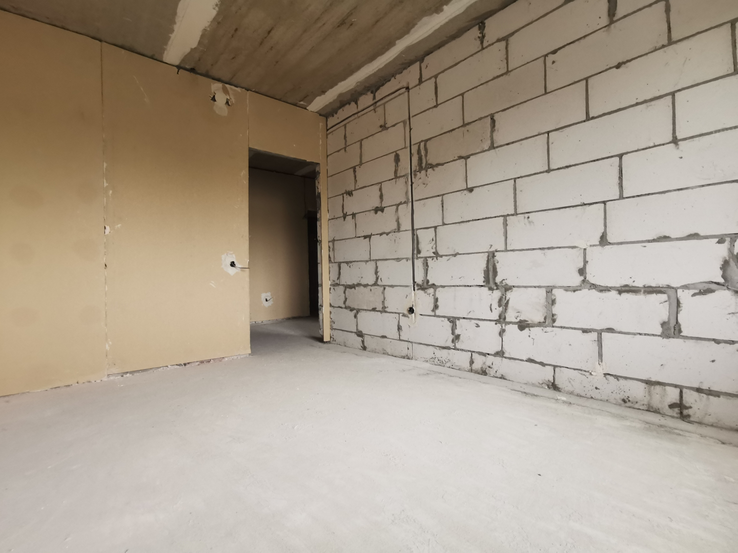 2-кімнатна квартира в новобудові, центр Чернігова, 67 м². Фото - 4