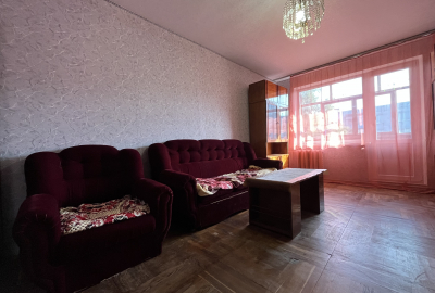Продається затишна 2на квартира 48 м², вул. Льотна