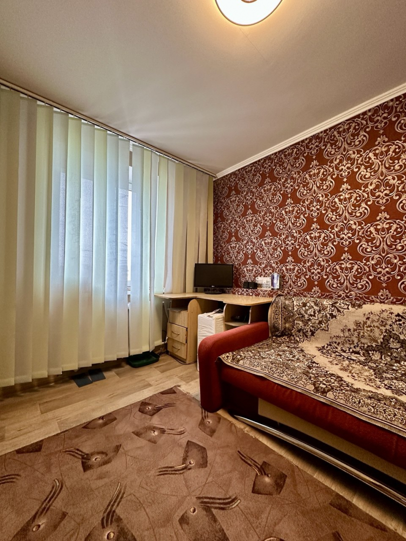 Простора 4 кімнатна 80м2,меблі+техніка, Проспект Миру,Сертифікат. Фото - 4