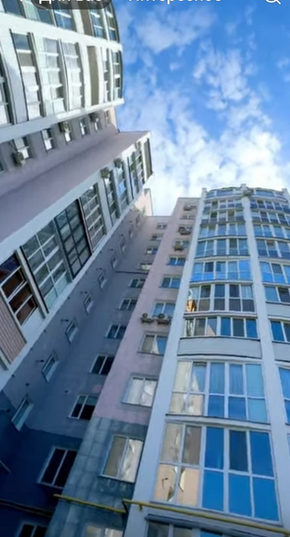 Продам 2-кімнатну квартиру в елітному будинку в центрі міста. Фото - 2