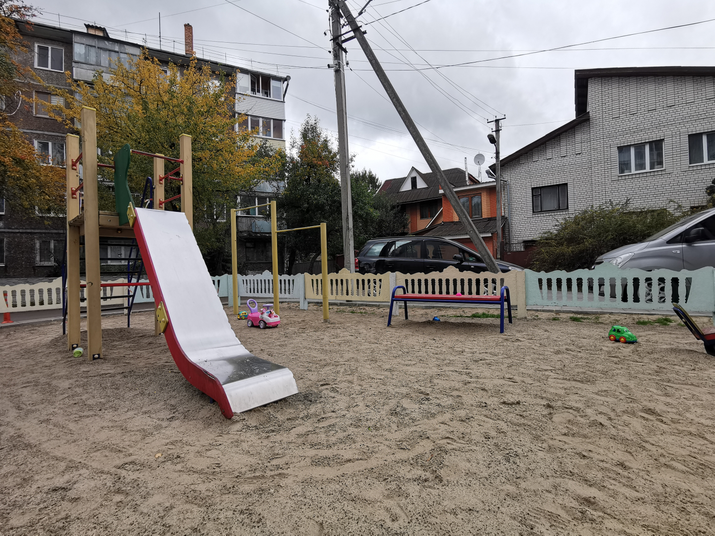 Затишна 2-кімнатна квартира в комфортному районі Чернігова. Фото - 3