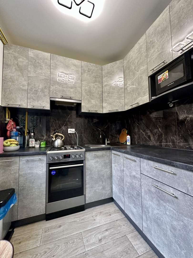 Стильна 3 кімнатна квартира з ремонтом та меблями,вул.Льотна 17. Фото - 5