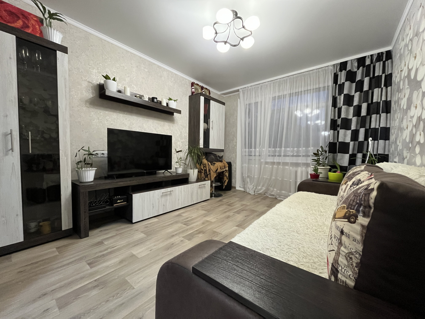 Продається затишна 2-кімнатна квартира з сучасним ремонтом!. Фото 1