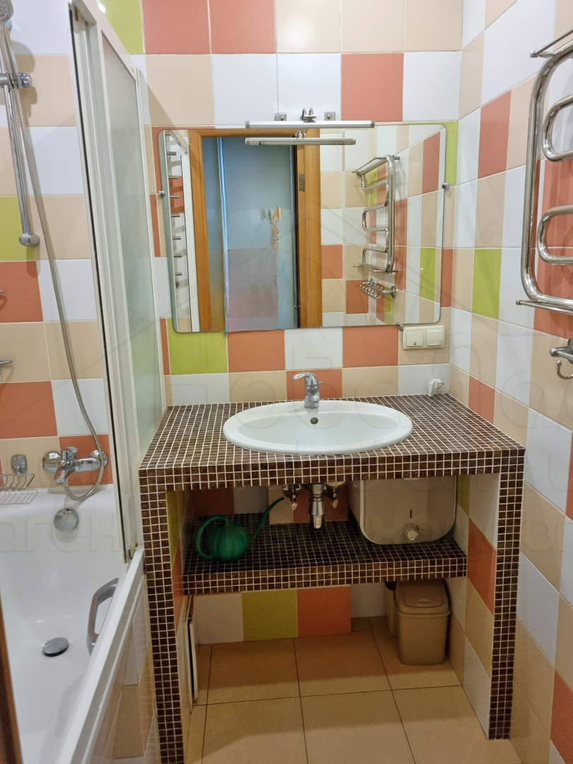 3 кімнатна квартира 70м2 з ремонтом, меблями і технікою р-н Мегацентр. Фото - 16