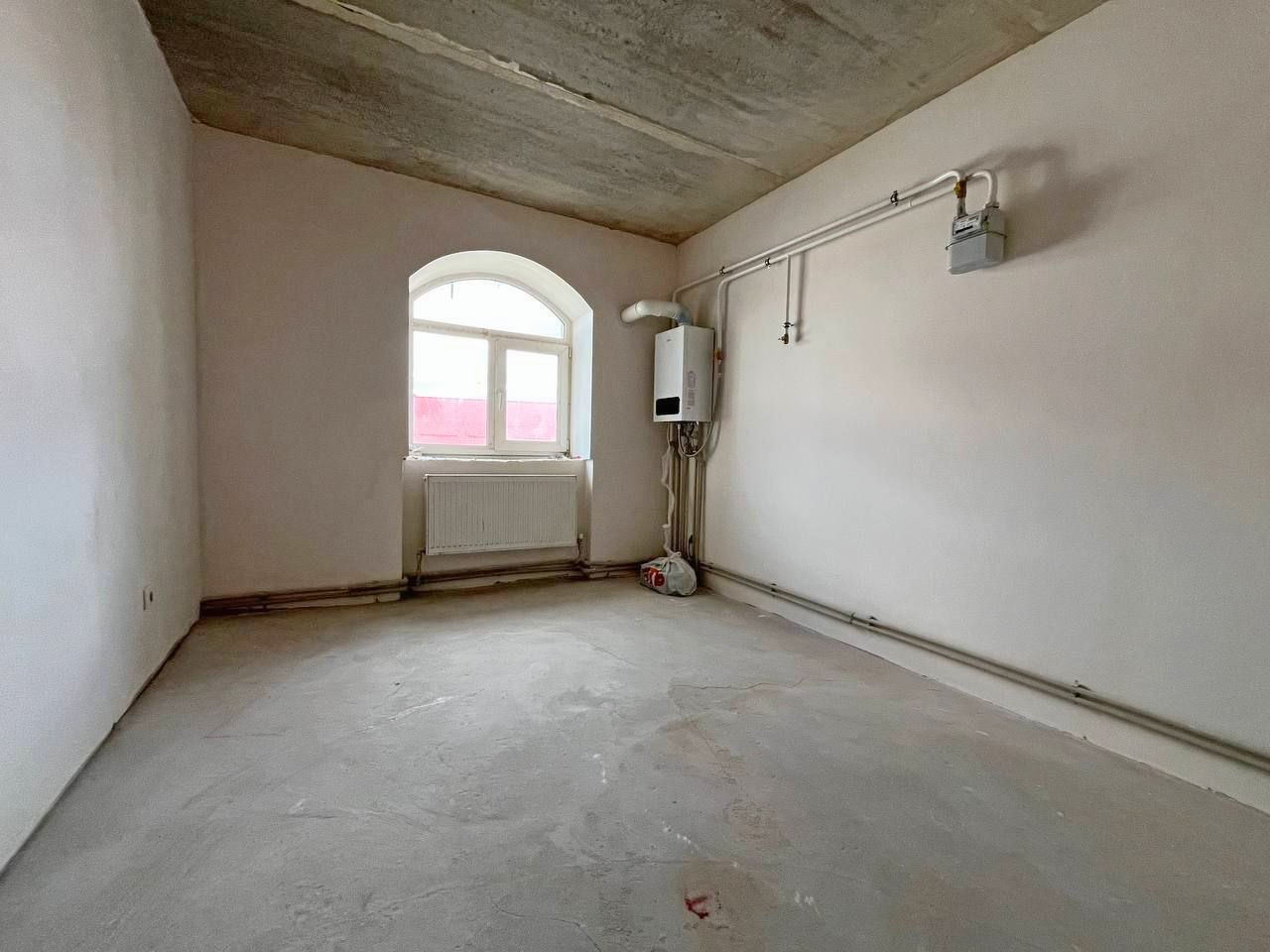 Простора 2 кімнатна квартира 56 м2 з автономним опаленням. Масани. Фото - 9