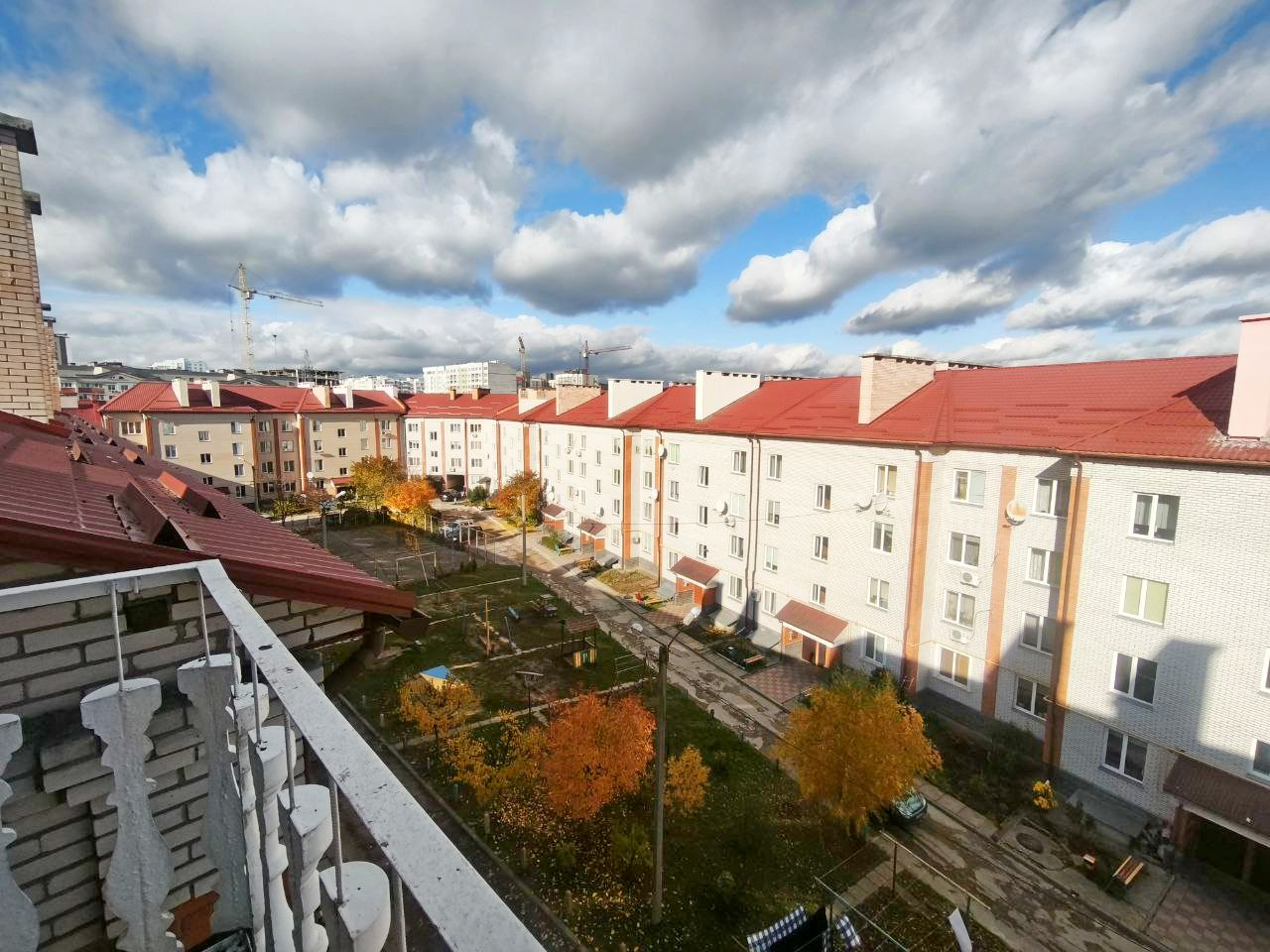 Простора 2 кімнатна квартира 56 м2 з автономним опаленням. Масани. Фото 1