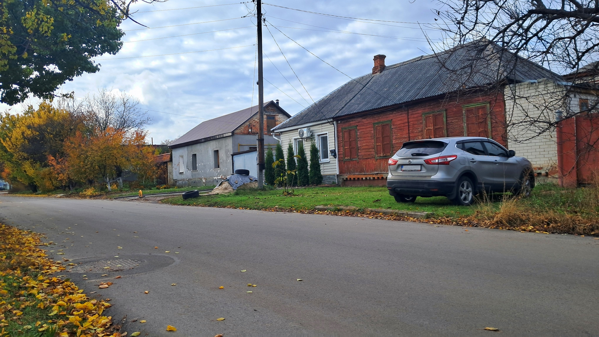 Продам житловий будинок із земельною ділянкою в Чернігові район Любецької. Фото - 1