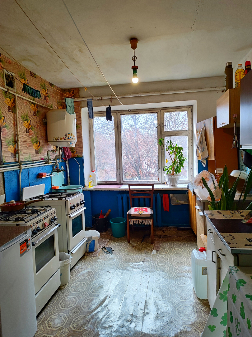 Продаж просторої кімнати 24 м² у центрі міста. Фото - 4