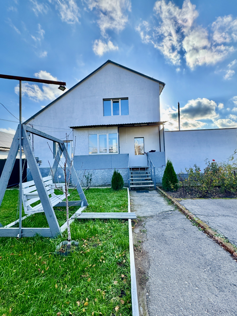 Комфортний будинок в найближчому передмісті Чернігова!. Фото 1