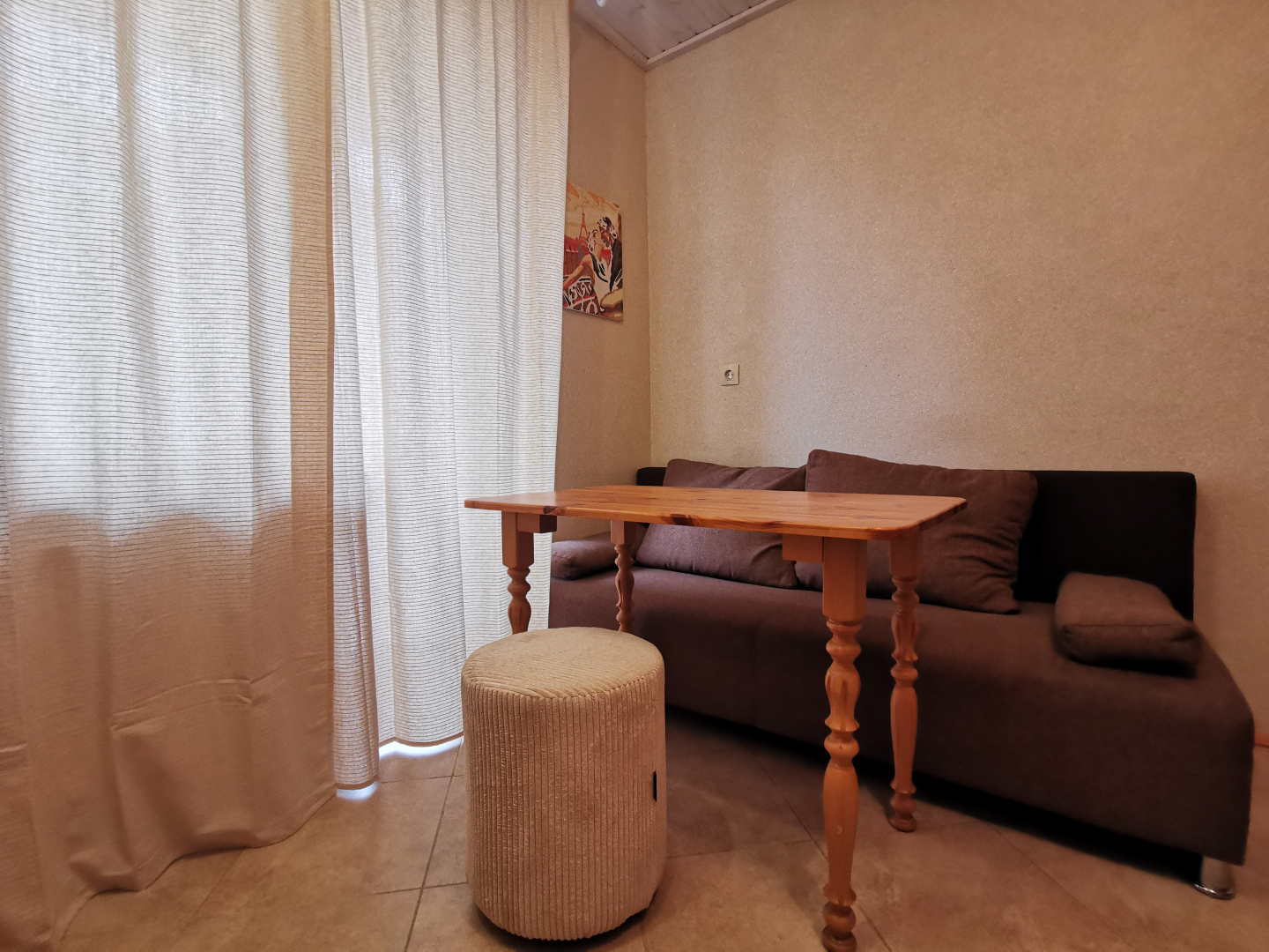 Квартира з новим ремонтом у цегляному будинку, Стрілецька. Фото - 2