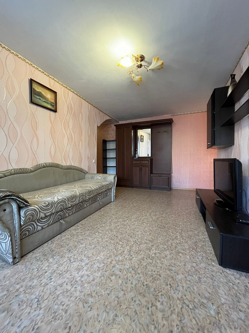 Продається простора 3-кімнатна квартира 54 м², Вул. Льотна. Фото - 2