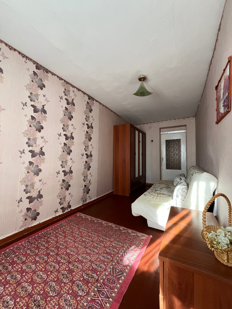 Продається простора 3-кімнатна квартира 54 м², Вул. Льотна. Фото - 3