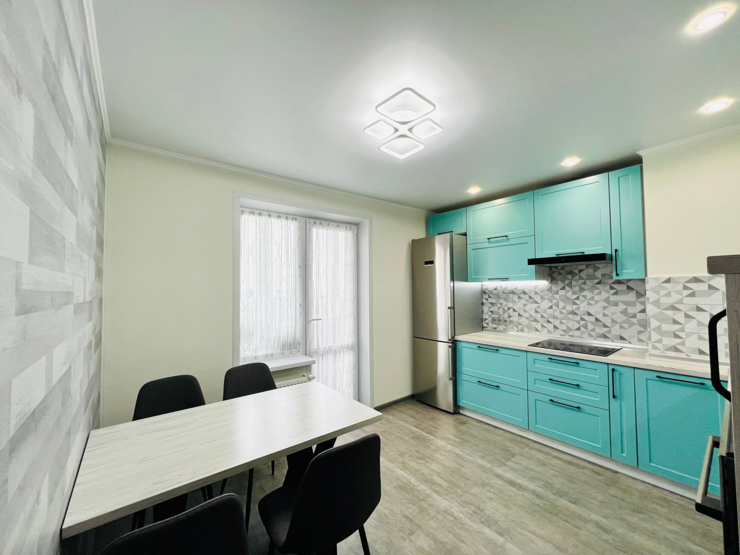 Двокімнатна квартира меблі та техніка 63 м2 ЖК Північний HN. Фото - 5