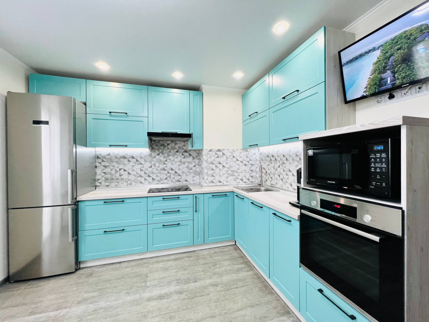 Двокімнатна квартира меблі та техніка 63 м2 ЖК Північний HN. Фото 1