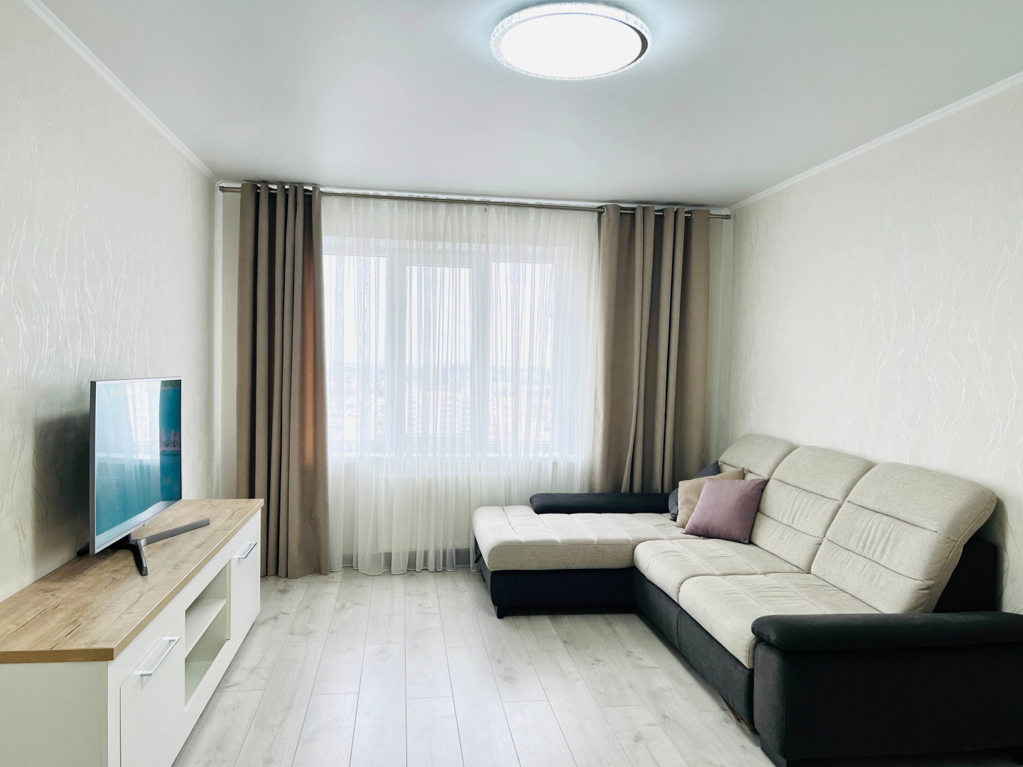 Двокімнатна квартира меблі та техніка 63 м2 ЖК Північний HN. Фото - 7