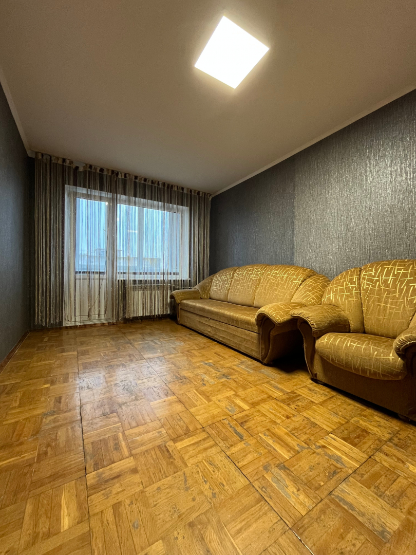 Продається 2-кімнатна квартира площею 48,2 м², Голлівуд. Фото 1