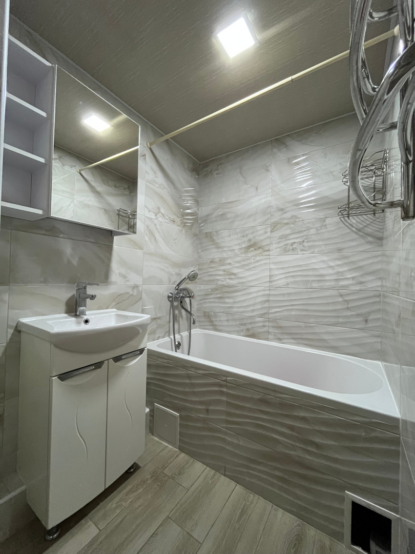 Продається 2-кімнатна квартира площею 48,2 м², Голлівуд. Фото - 11