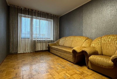 Продається 2-кімнатна квартира площею 48,2 м², Голлівуд