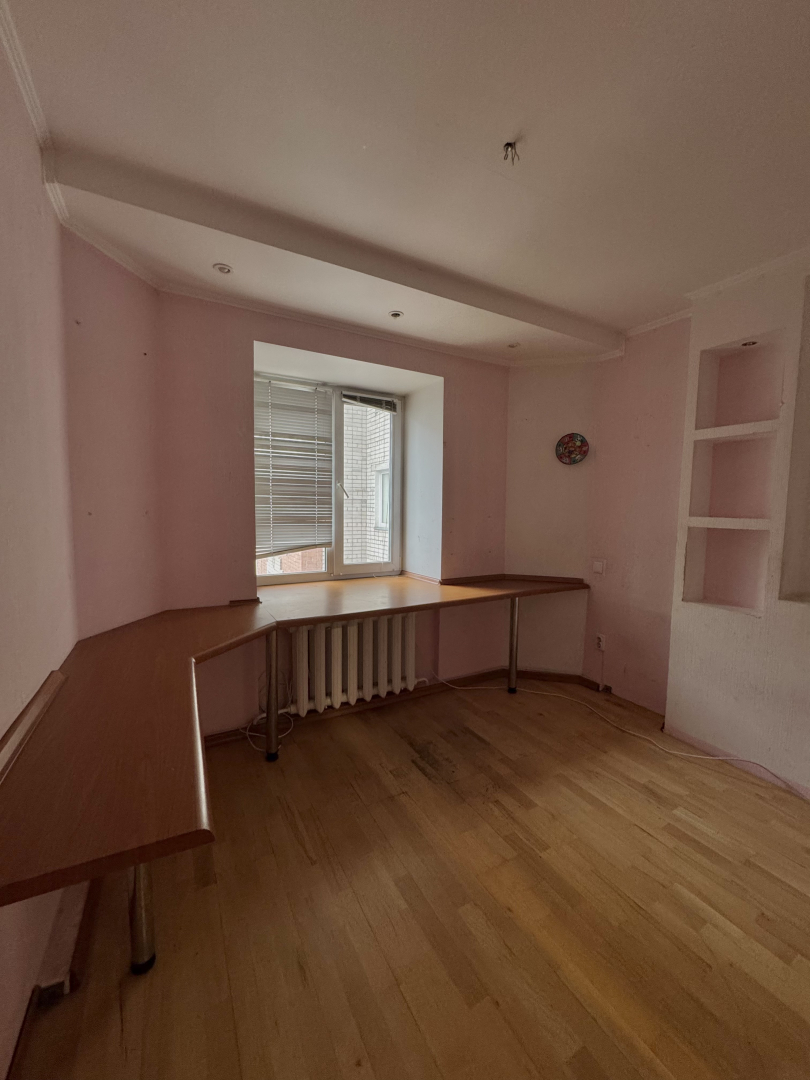 Центр міста! Простора трикімнатна квартира 93 м2, єВідновлення. Фото - 5