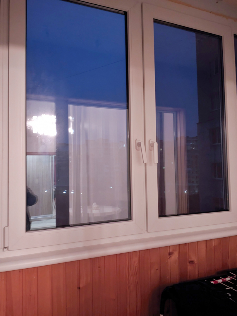 Простора 3-кімнатна квартира в центрі міста с меблями та технікою. Фото - 12