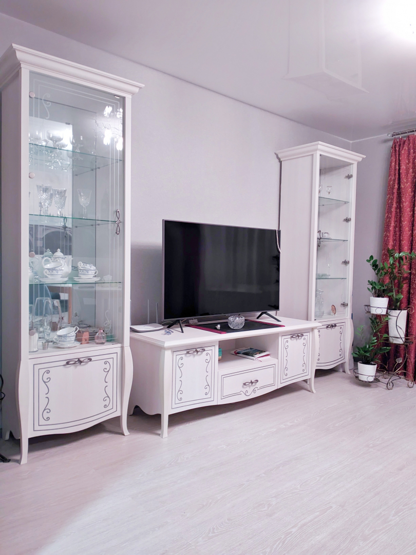 Простора 3-кімнатна квартира в центрі міста с меблями та технікою. Фото 1