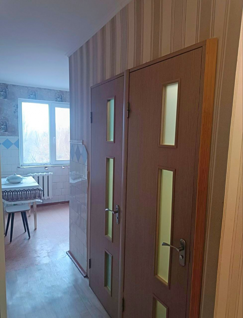 2 кімнатна квартира 46 м2 з косметичним ремонтом. Район Ремзавод. Фото - 14