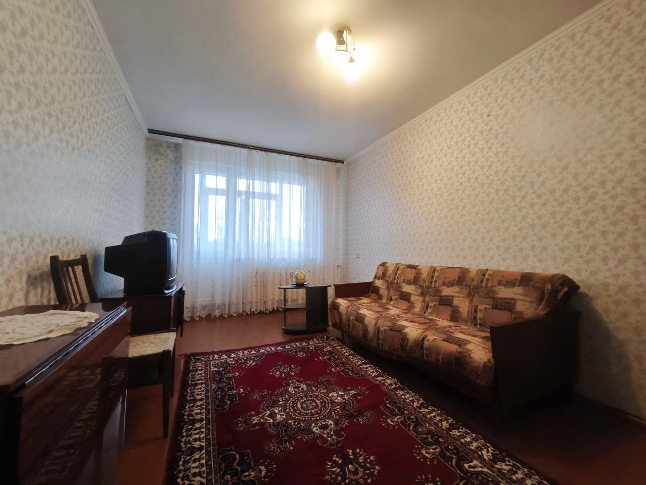 2 кімнатна квартира 46 м2 з косметичним ремонтом. Район Ремзавод. Фото 1