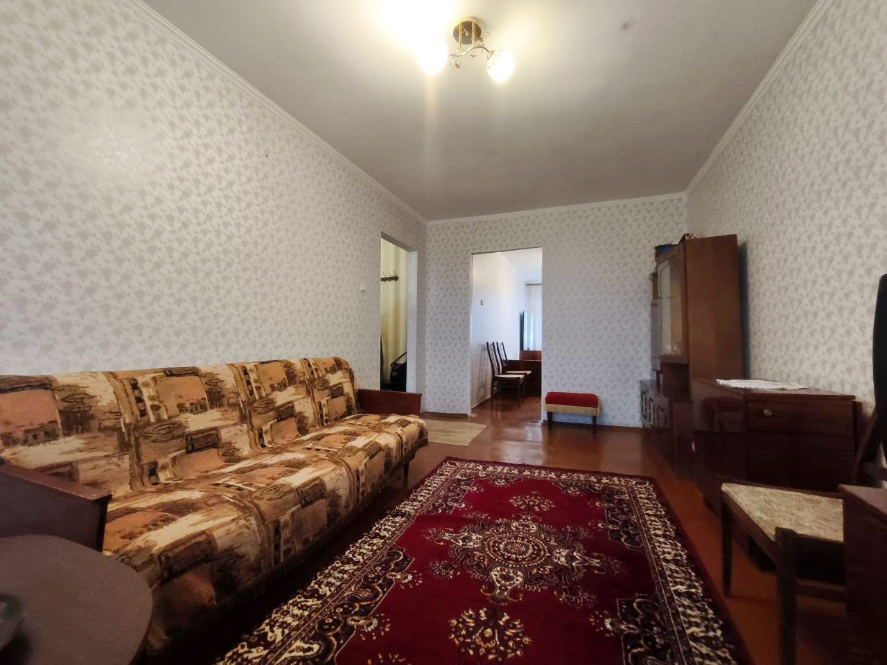 2 кімнатна квартира 46 м2 з косметичним ремонтом. Район Ремзавод. Фото - 2