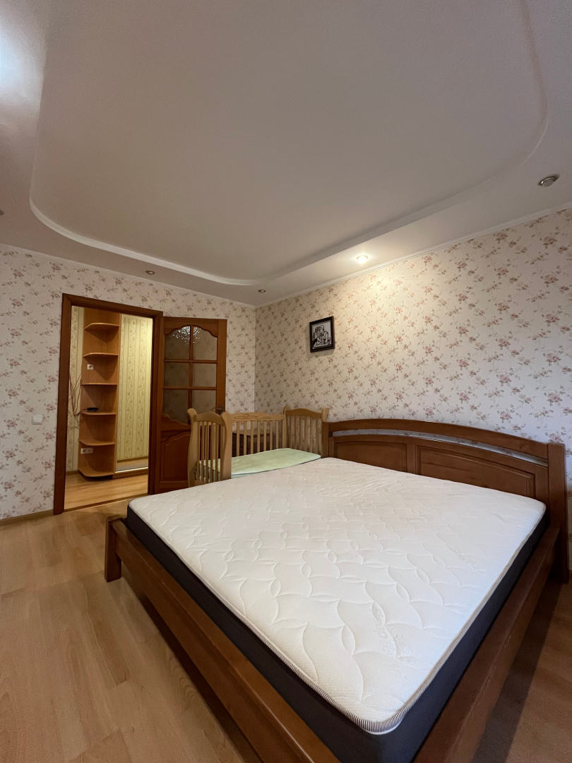 Простора 3-кімнатна квартира 77.2м2 в цегляному будинку, центр Градецький. Фото - 13