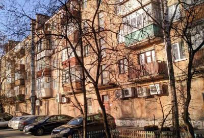 1-кімнатна під ремонт в екологічному та красивому районі (Красний міст)