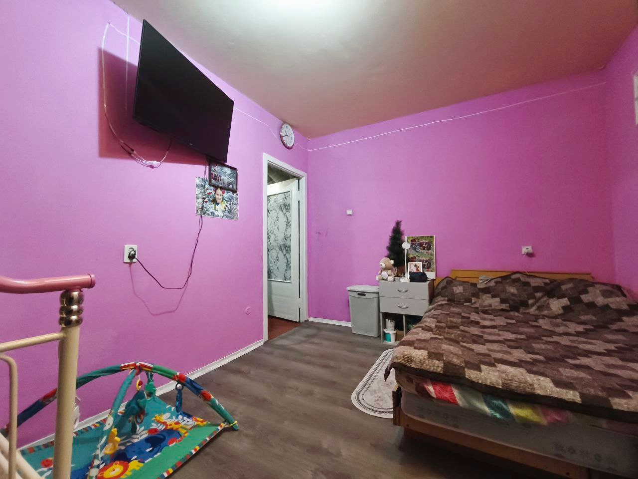 Простора 2 кімнатна квартира 53 м2. Вул. Коваленка (Пухова) 144.. Фото - 2