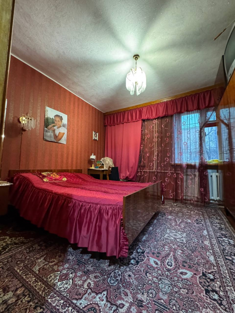 Центр міста. Класична сталінка. 2 кімнатна квартира в гарному стані. Фото - 5