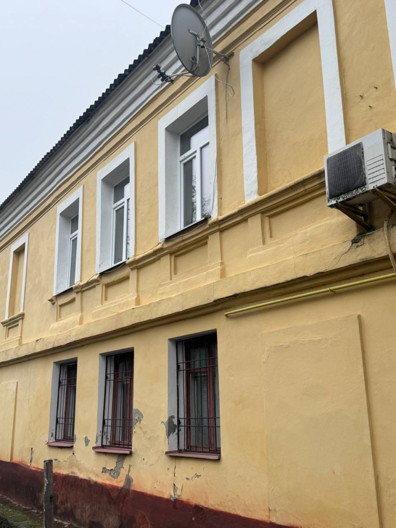 Центр міста. Класична сталінка. 2 кімнатна квартира в гарному стані. Фото - 9