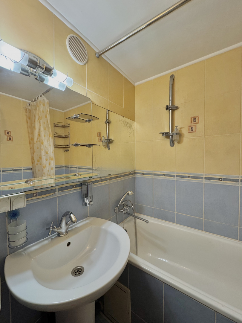 Однокімнатна квартира 38 м2, меблі+техніка, р-н НИВИ. Фото - 7