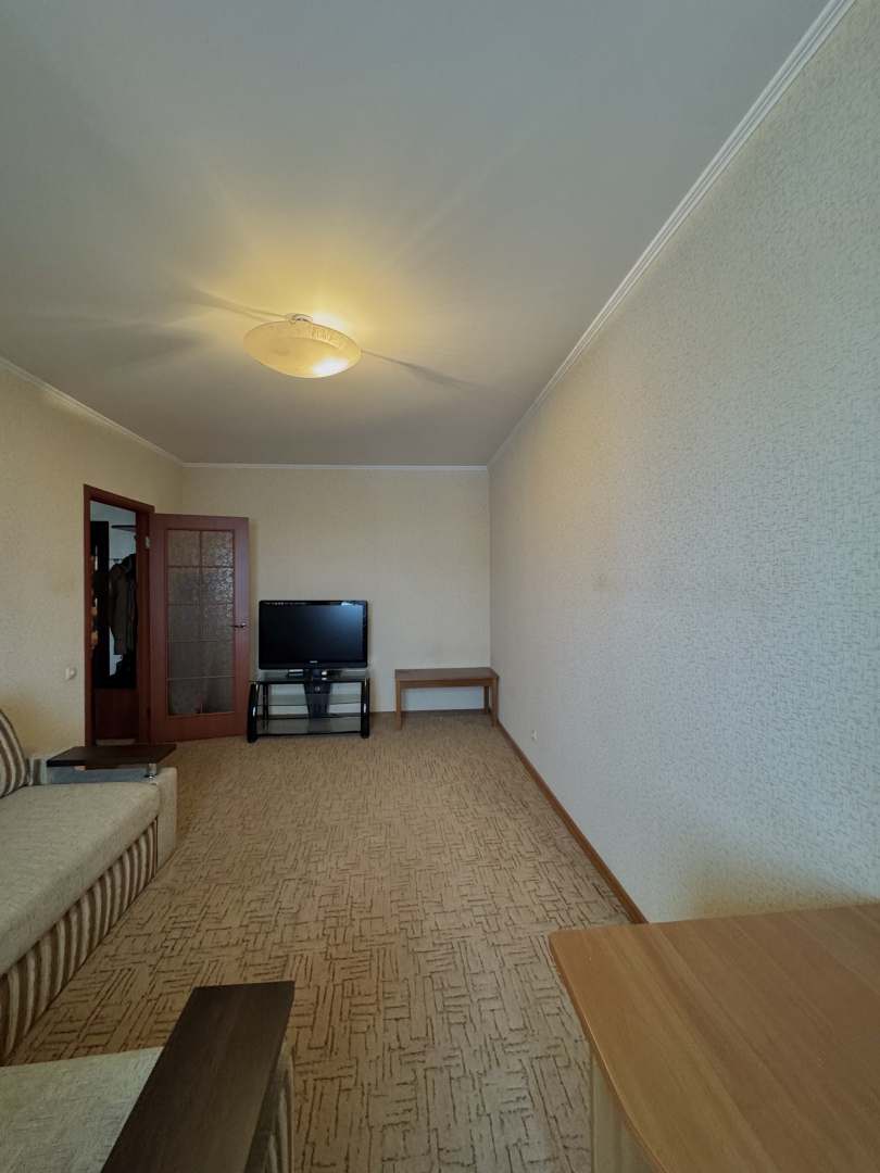 Однокімнатна квартира 38 м2, меблі+техніка, р-н НИВИ. Фото - 1