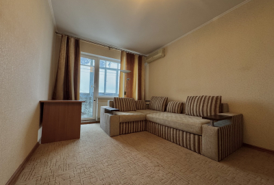 Однокімнатна квартира 38 м2, меблі+техніка, р-н НИВИ